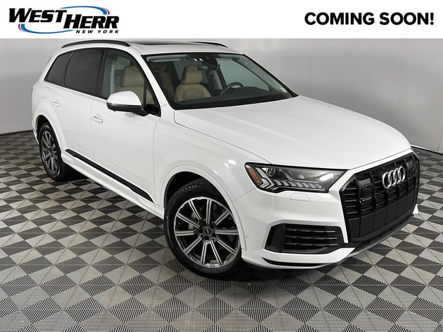 2023 Audi Q7 Premium Plus