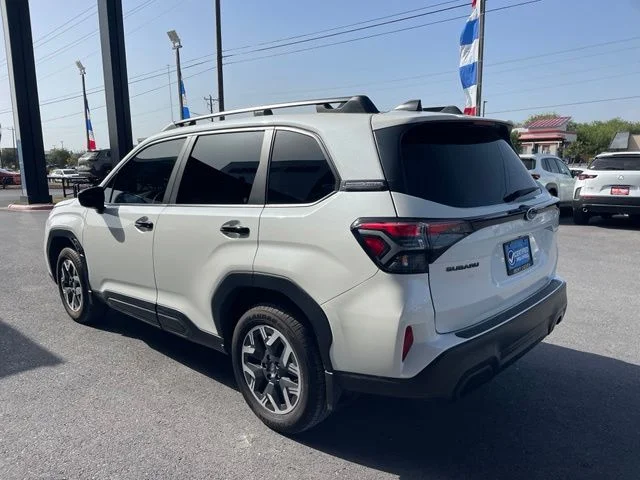 Used 2026 White Subaru Base image 5