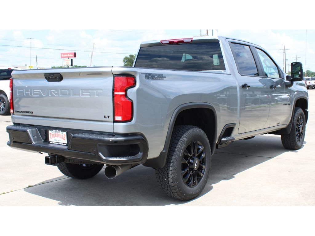 New 2026 Sterling Gray Metallic Chevrolet LT image 23