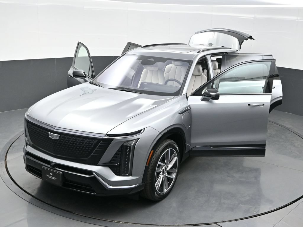 2026 Cadillac VISTIQ Sport - Photo 26
