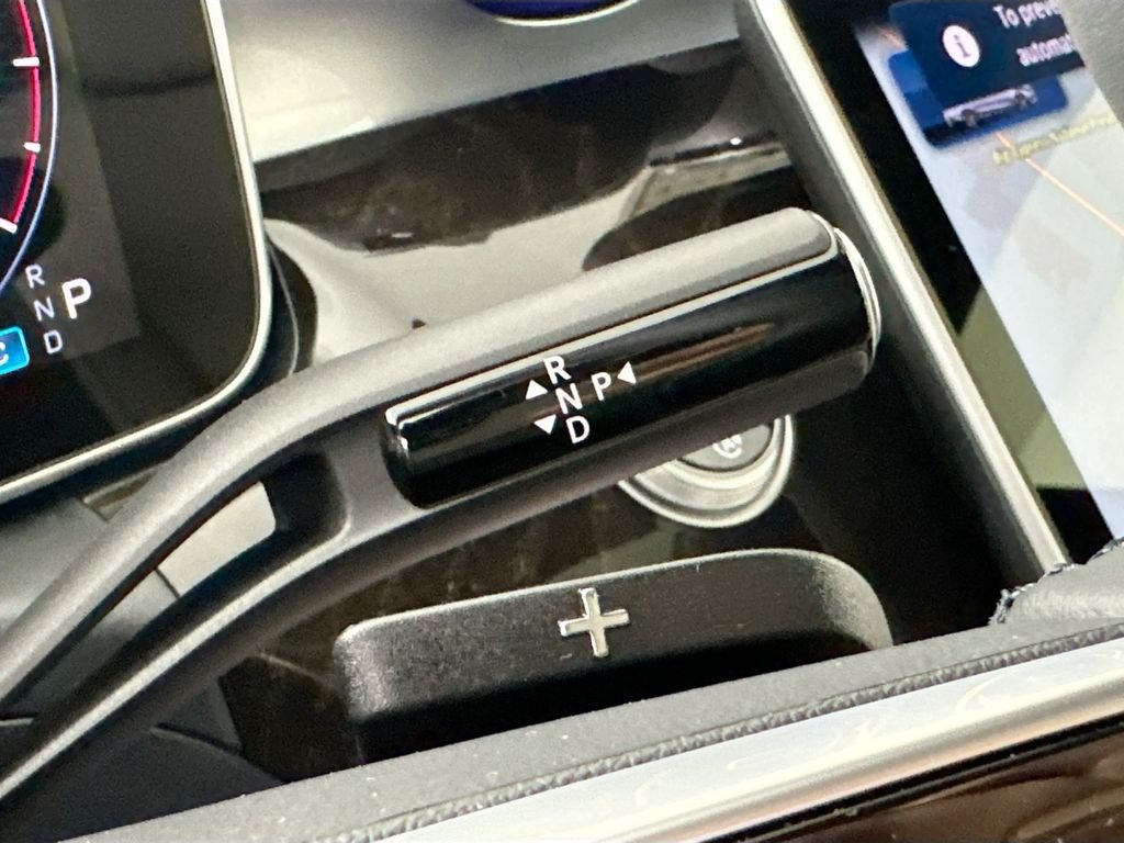 New 2026 Selenite Grey Metallic Mercedes-Benz C 300 image 17