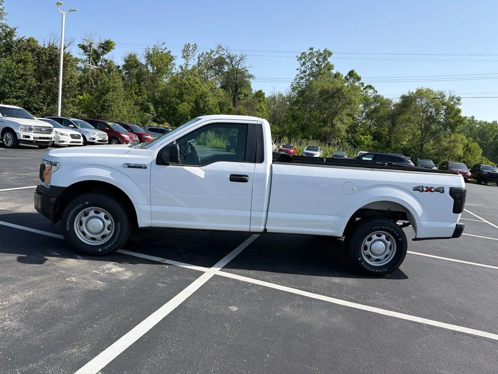 Used 2018 White Ford XL image 4