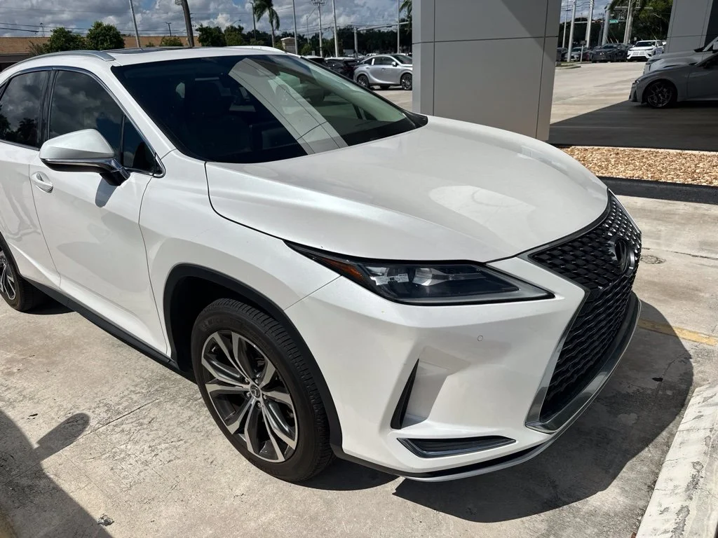 Used 2020 Eminent White Pearl Lexus 350 image 12