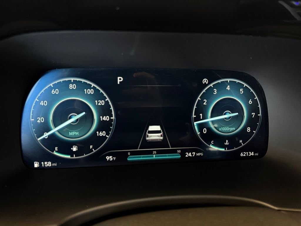 Used 2024 White Hyundai Calligraphy image 18
