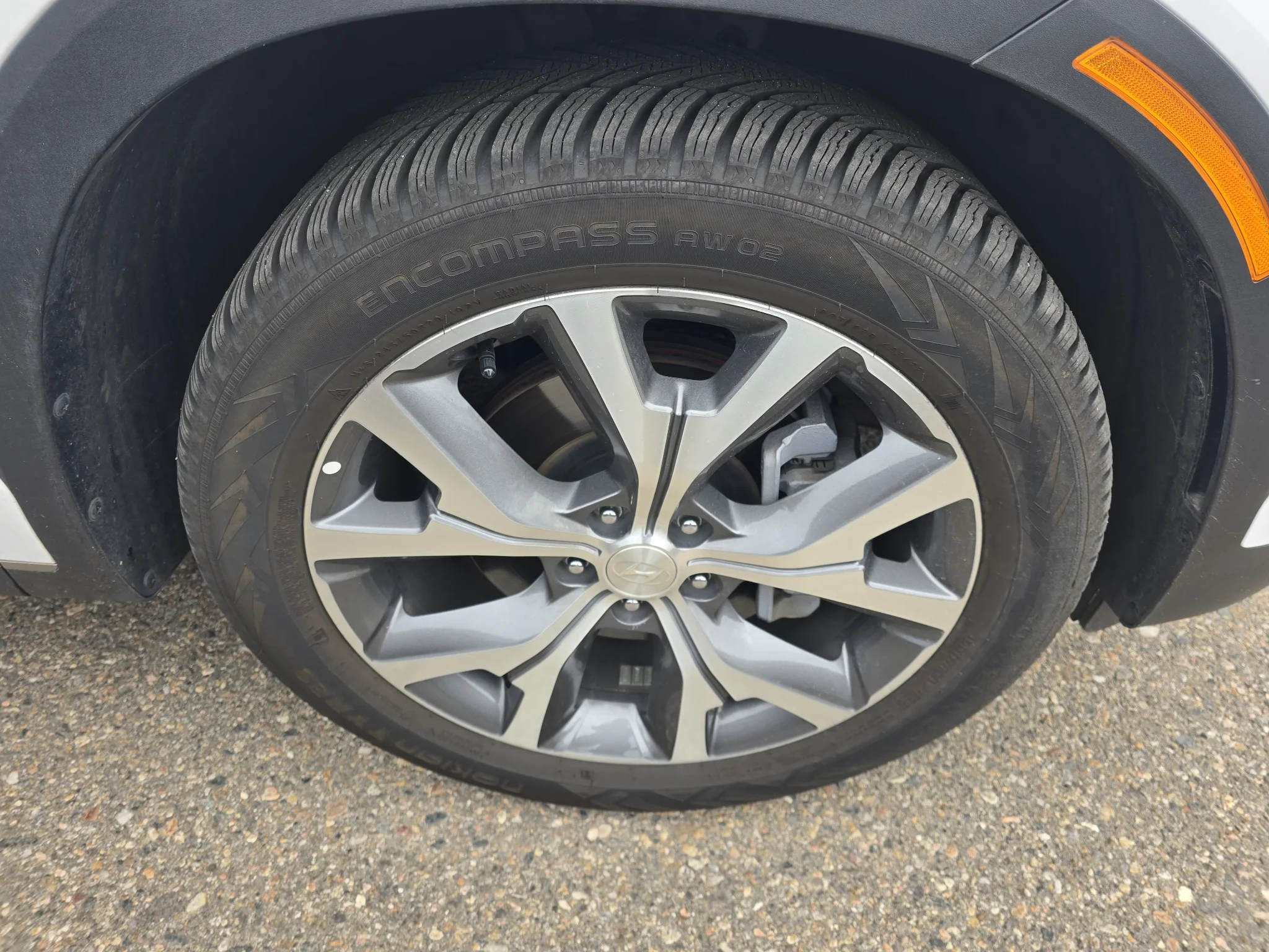 Used 2022 Hyper White Hyundai SEL image 20