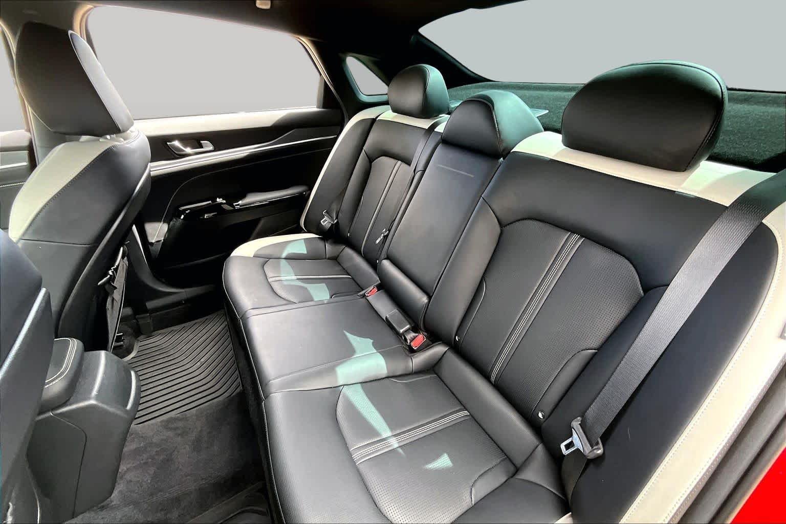 2026 Kia K5 GT-Line - Photo 21