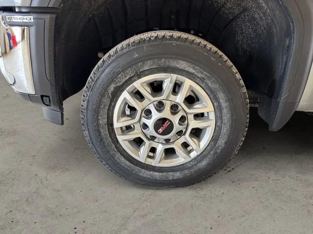 New 2026 Sterling Metallic GMC SLE image 15