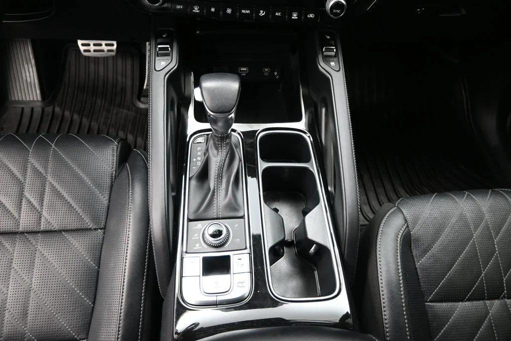 Used 2023 Black Kia SX-Prestige X-Line image 18