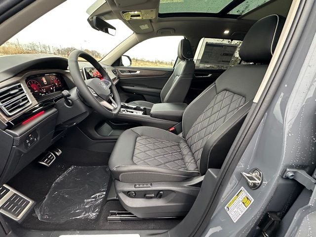 New 2026 Pure Gray Volkswagen 2.0T SEL Premium R-Line image 26