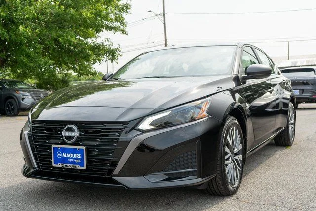 New 2026 Super Black Nissan SV image 2