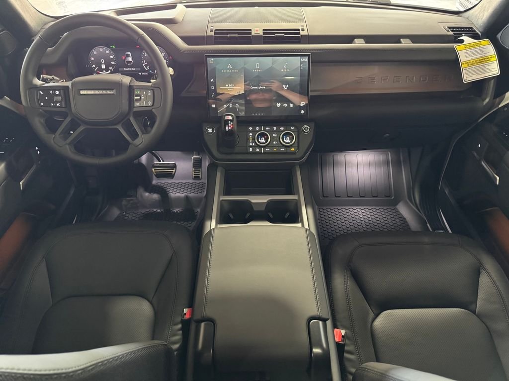 New 2026 Fuji White Land Rover V8 image 16