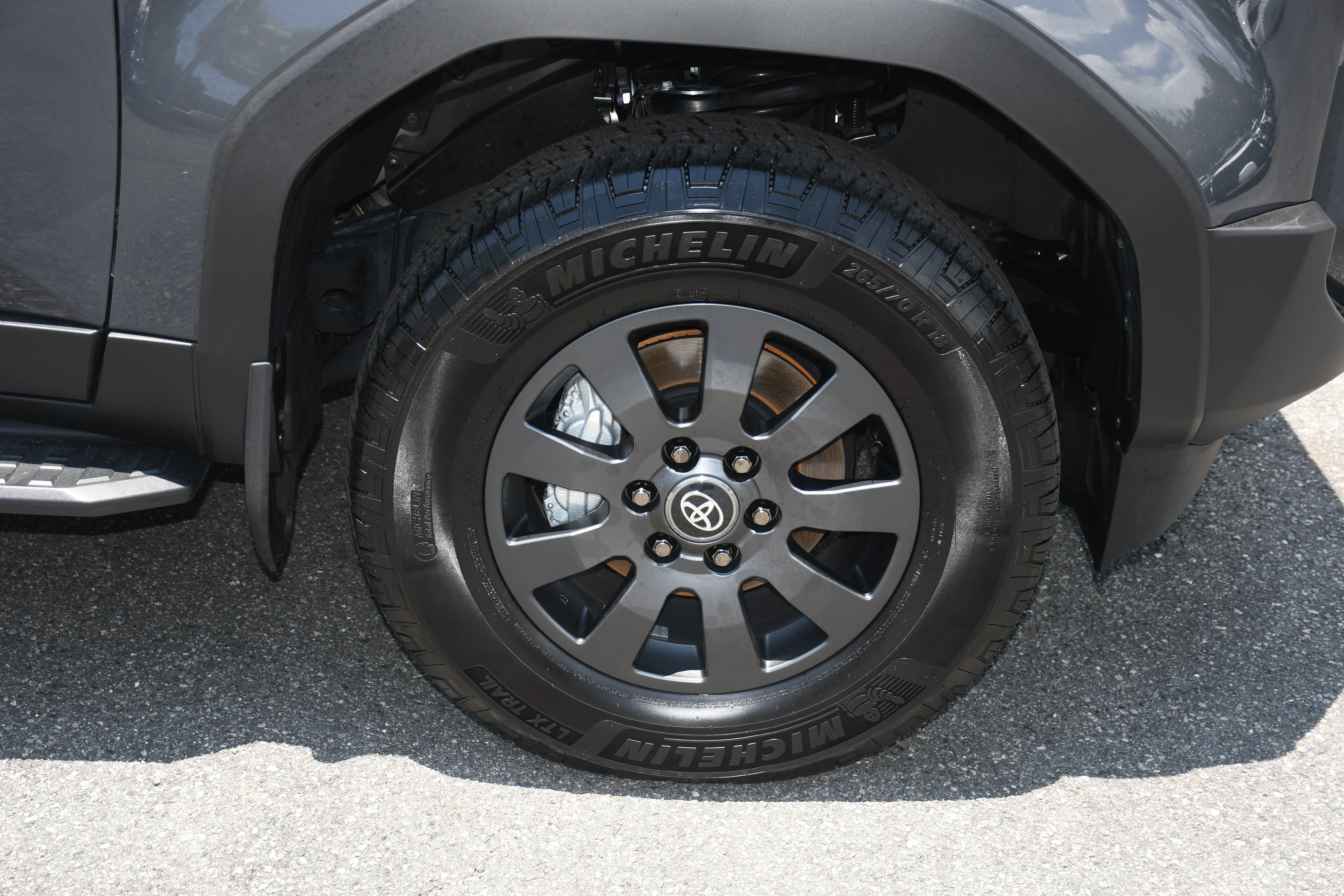 Certified Used 2025  Toyota  image 23