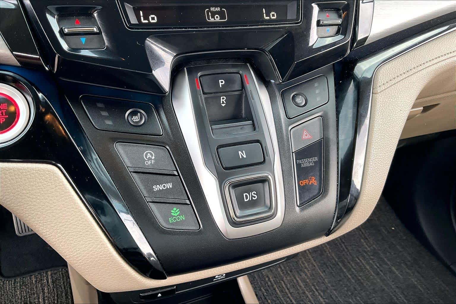 2024 Honda Odyssey Touring - Photo 32