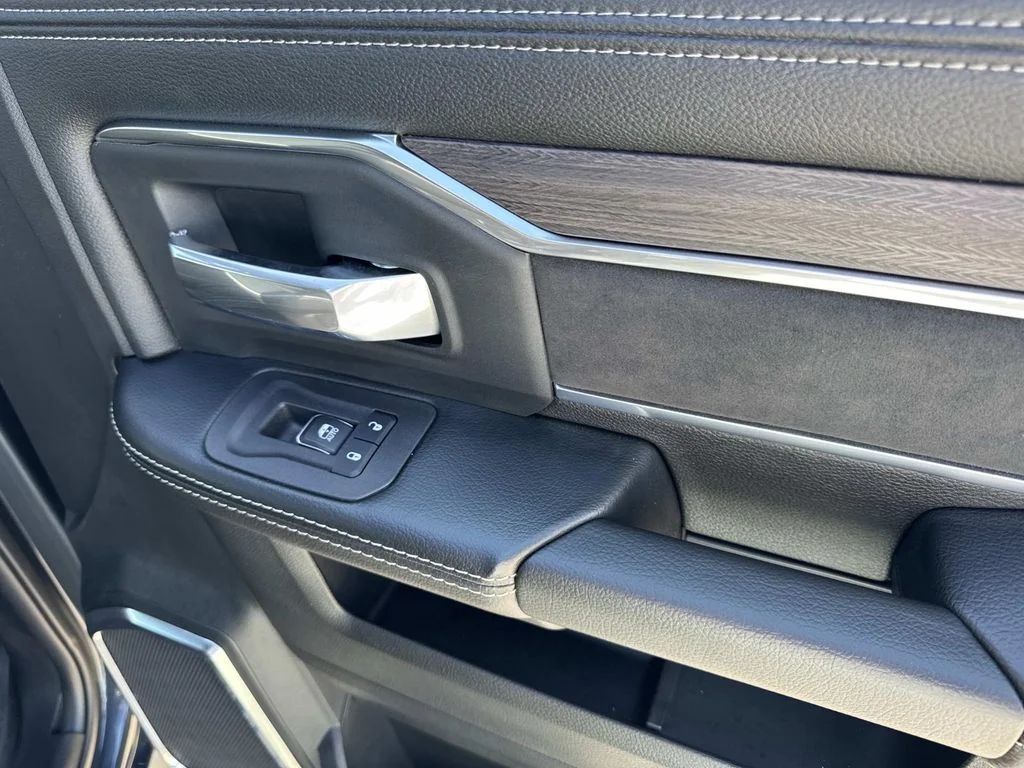 2026 RAM 2500 Laramie - Photo 28