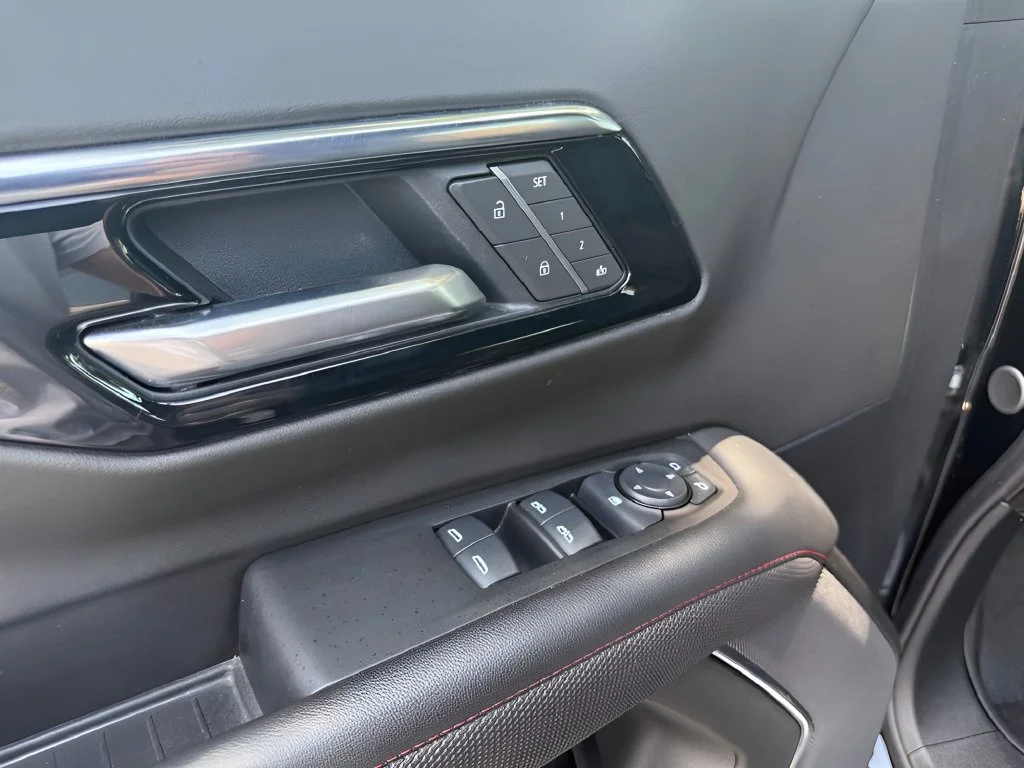 Used 2025 Black Chevrolet RST image 10
