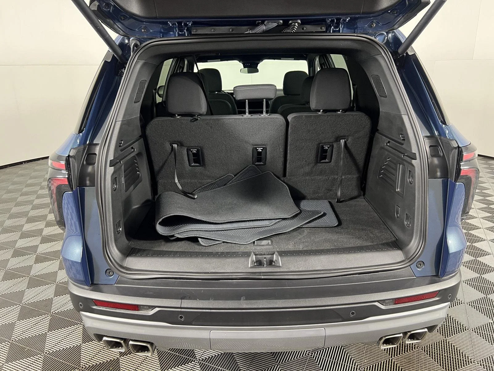 New 2026 Lakeshore Blue Metallic Chevrolet LT image 26