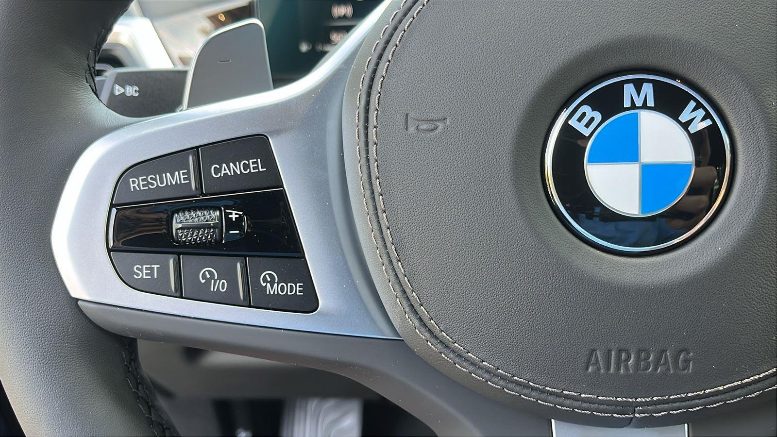 New 2026 Tanzanite Blue II Metallic BMW xDrive40i image 12
