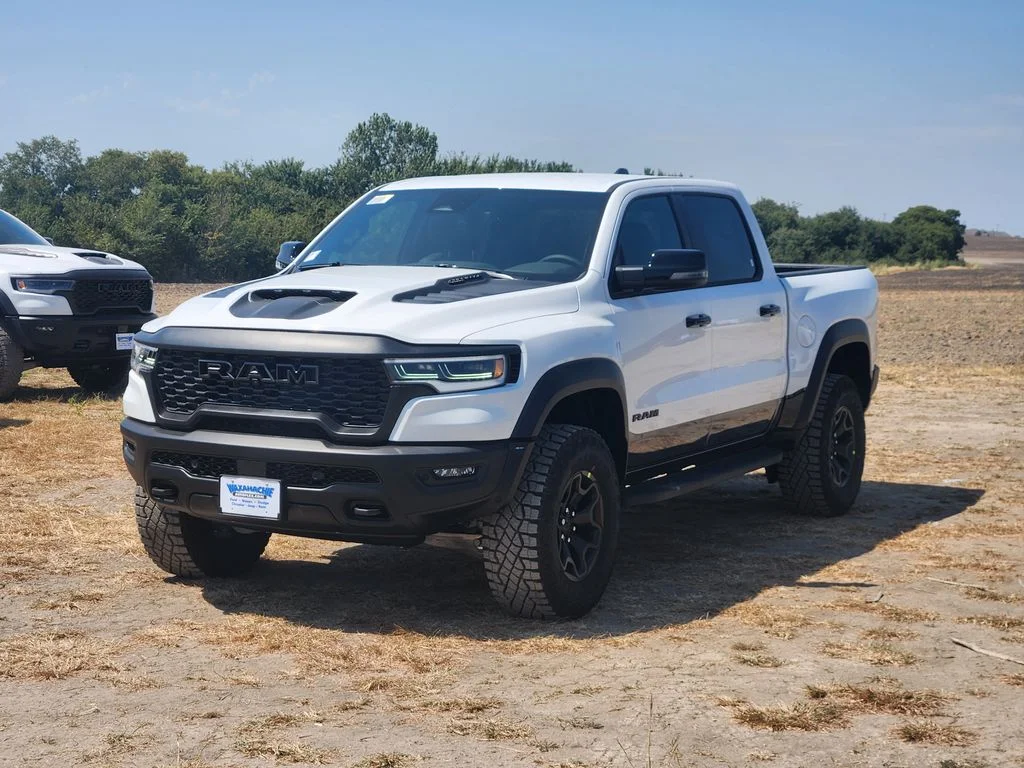 New 2027 Bright White Clear-Coat Exterior Paint RAM RHO image 2