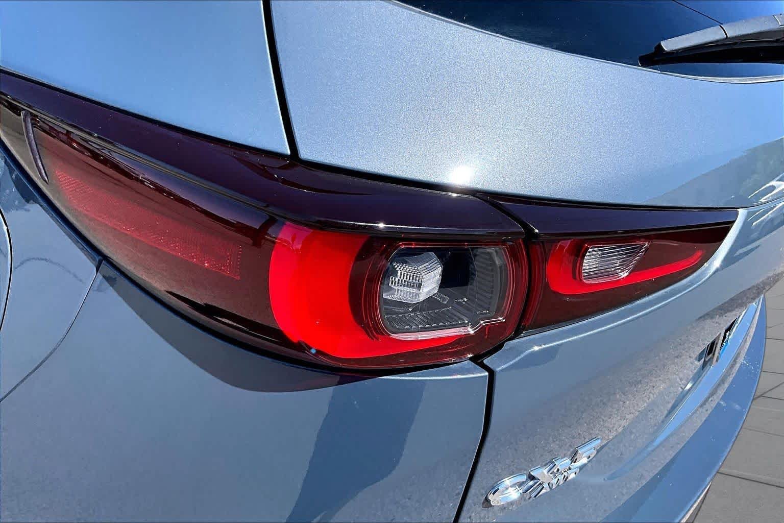 Used 2023 Polymetal Gray Mazda 2.5 S Carbon Edition image 28