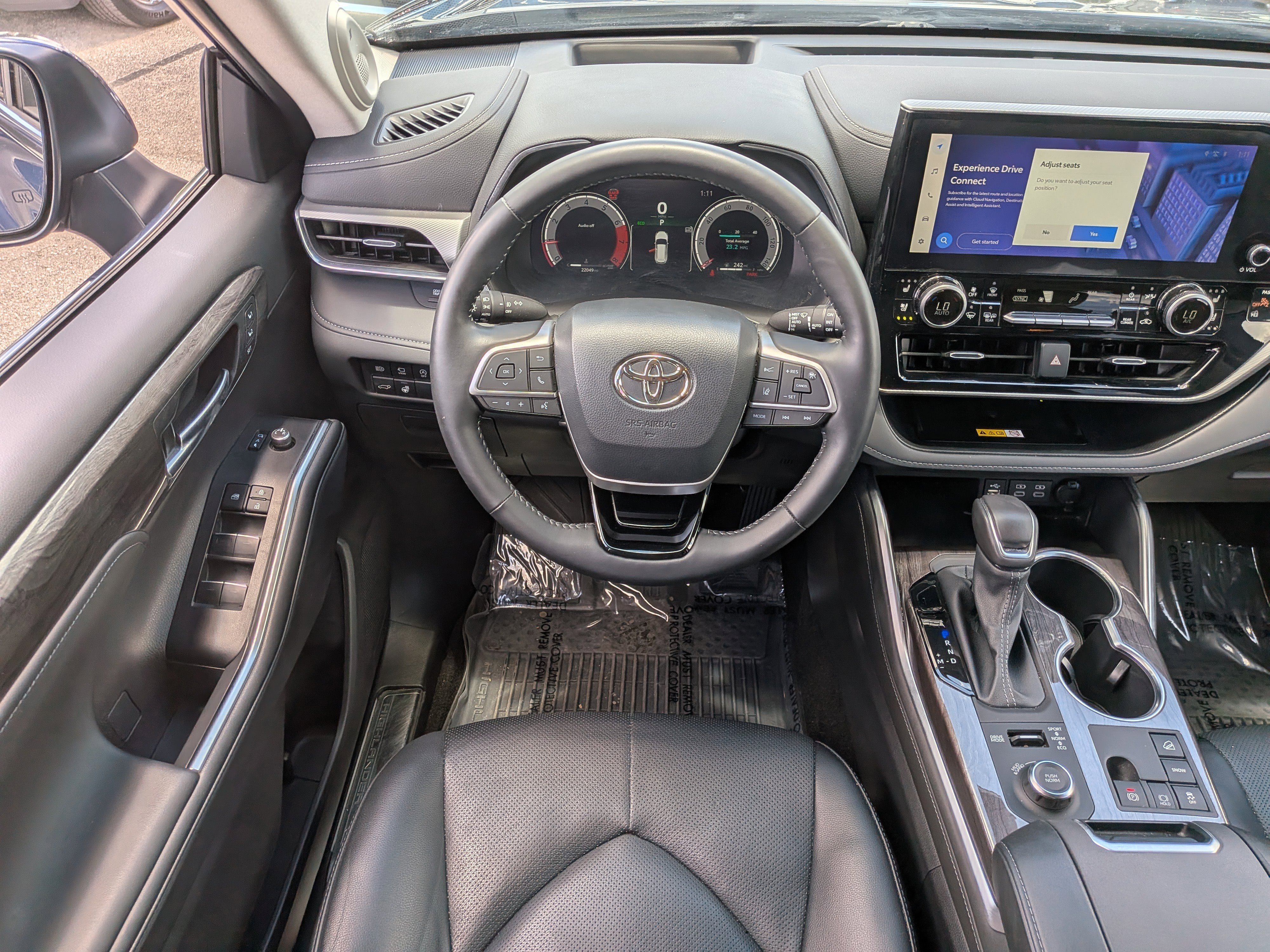 2024 Toyota Highlander Platinum - Photo 19