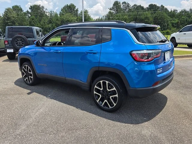 Used 2018 Blue Jeep Limited image 8