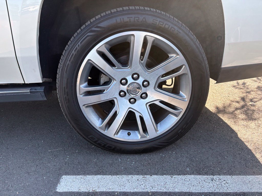 Used 2015 White Cadillac Premium image 10