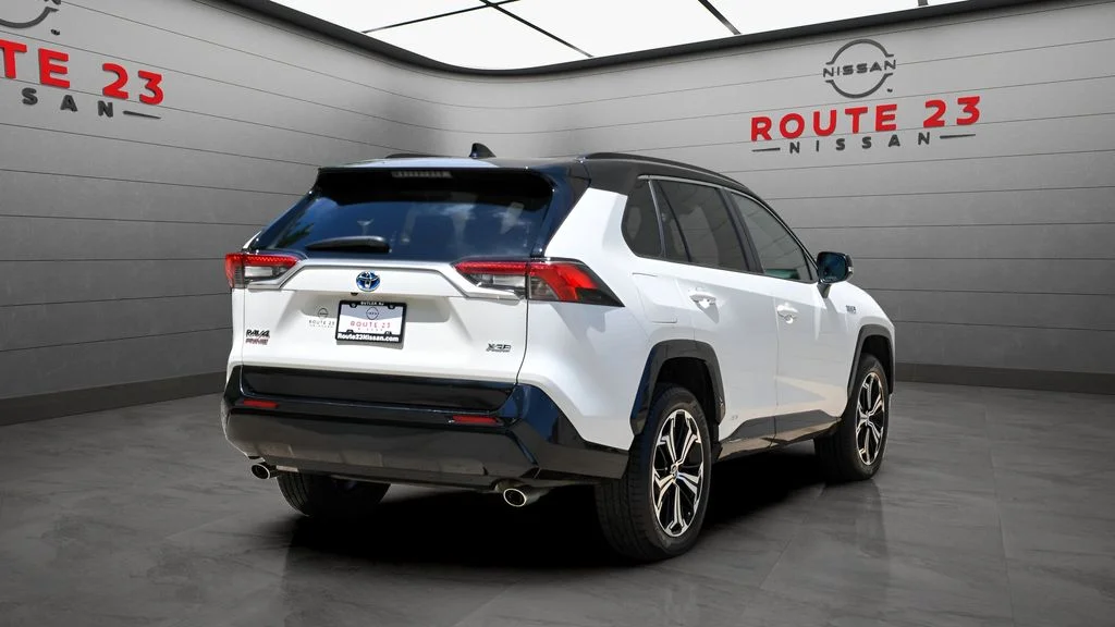 2021 Toyota RAV4 XSE - Photo 6