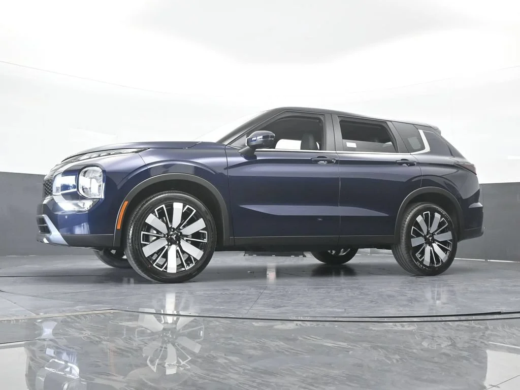 New 2026 Blue Metallic Mitsubishi SE 1.5T 2WD image 59
