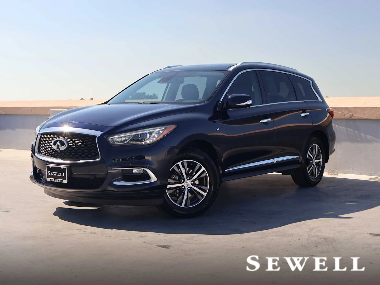 2019 INFINITI QX60 LUXE