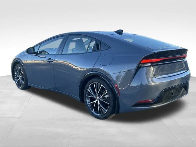 Used 2024 Gray Toyota Limited image 3