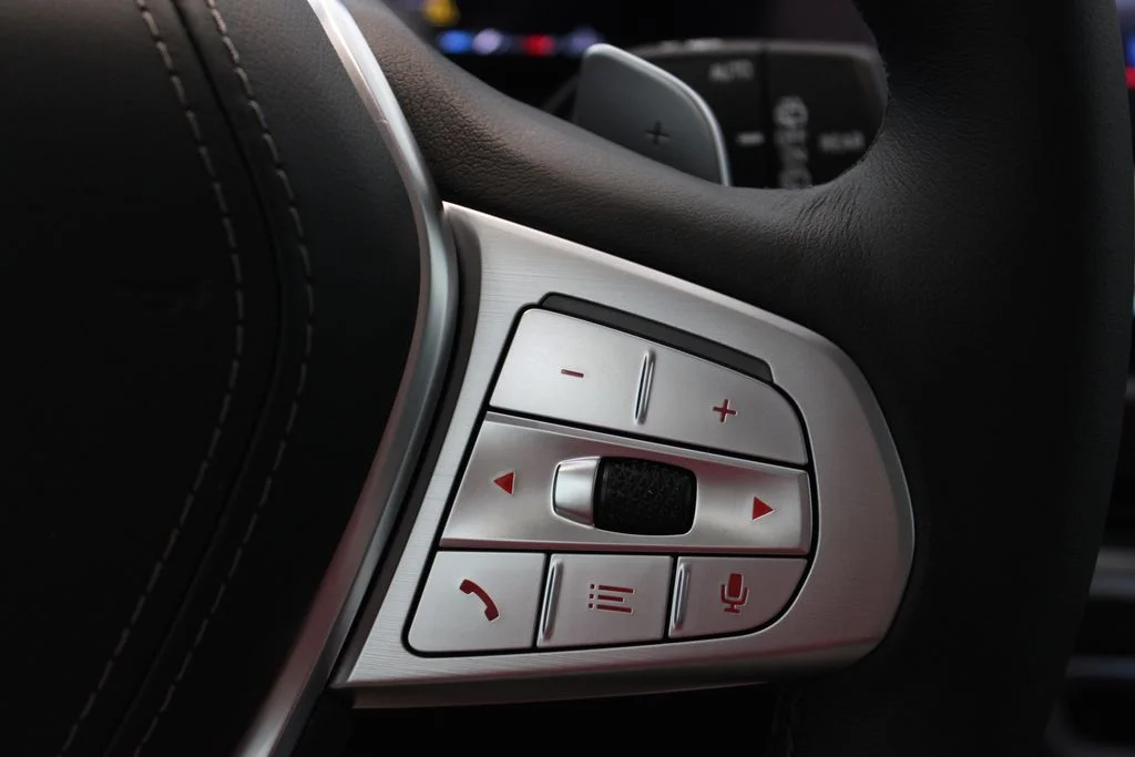 New 2027 Black Sapphire Metallic BMW xDrive40i image 19