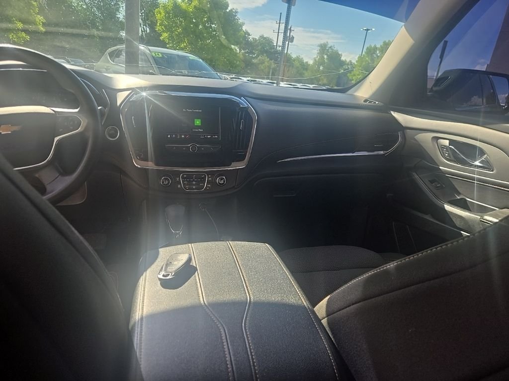 Used 2021 Gray Chevrolet LS image 12