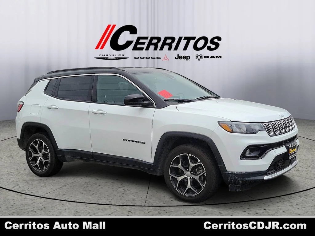 Used 2024 White/off-white Jeep Limited image 1