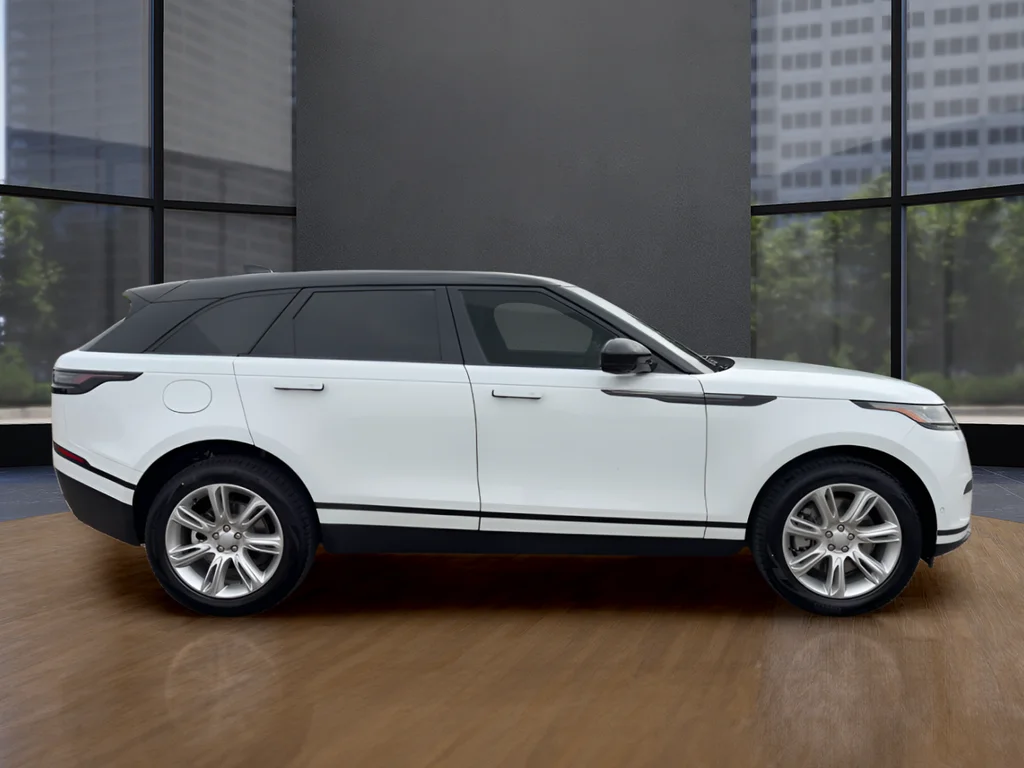 New 2026 White Land Rover S image 4