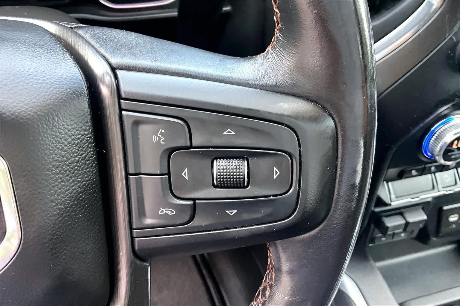 Used 2021 Onyx Black GMC AT4 image 23
