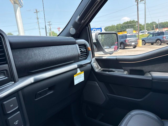 New 2026 Oxford White Ford Tremor image 69