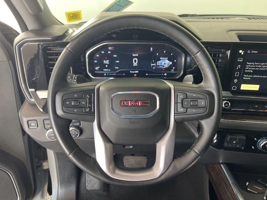 Used 2024 Gray GMC Elevation image 9