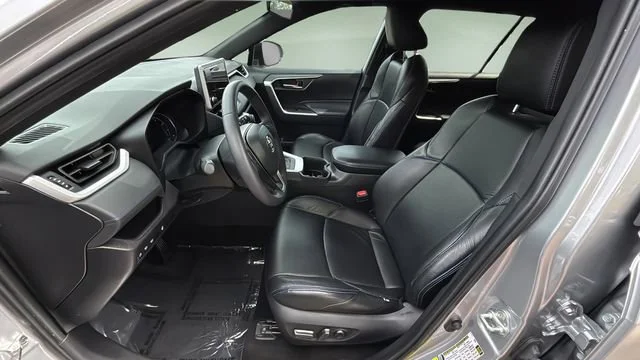 Used 2024 Silver Toyota SE image 18