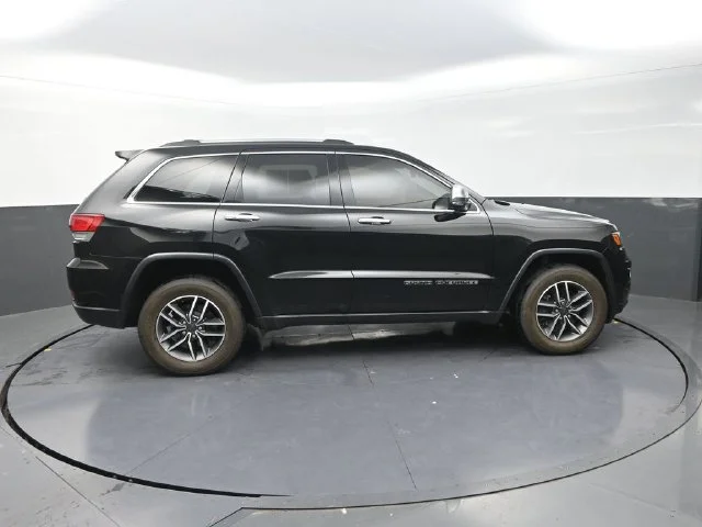 Used 2021 Black Jeep Limited image 11