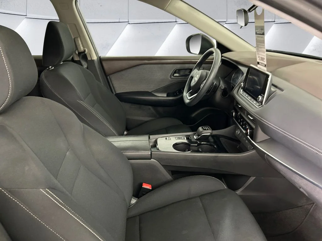 Used 2023 Gray Nissan S image 13