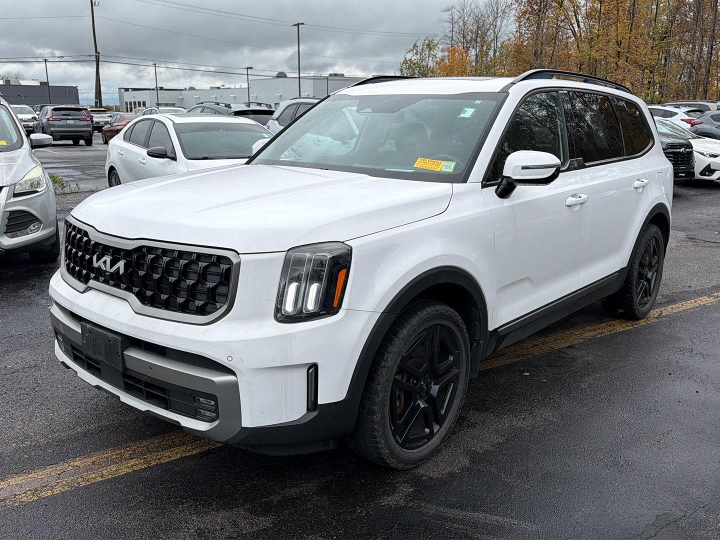 Used 2023 Glacial White Pearl Kia SX image 9