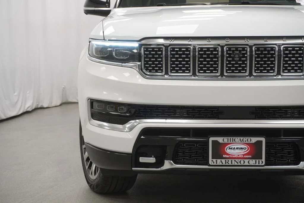 Used 2023 White Jeep Series III image 10