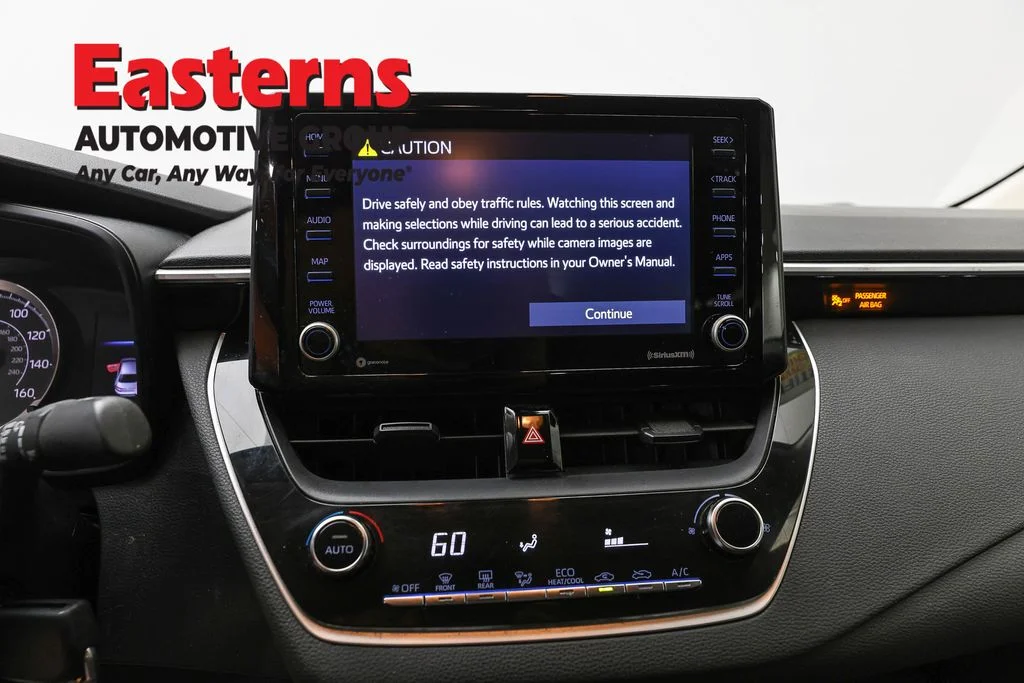 Used 2022 Silver Toyota LE image 11