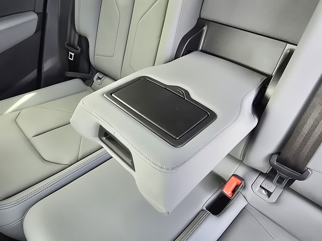Used 2022 Glacier White Metallic Audi S line Premium Plus image 30