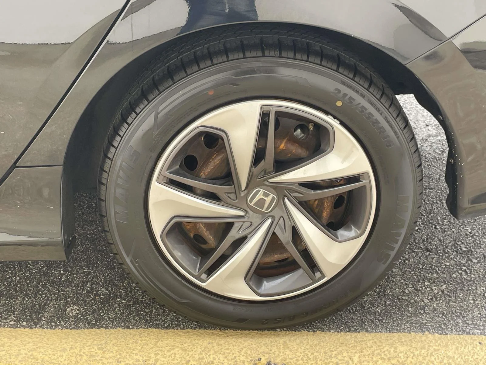 Used 2019 Crystal Black Pearl Honda LX CVT image 6