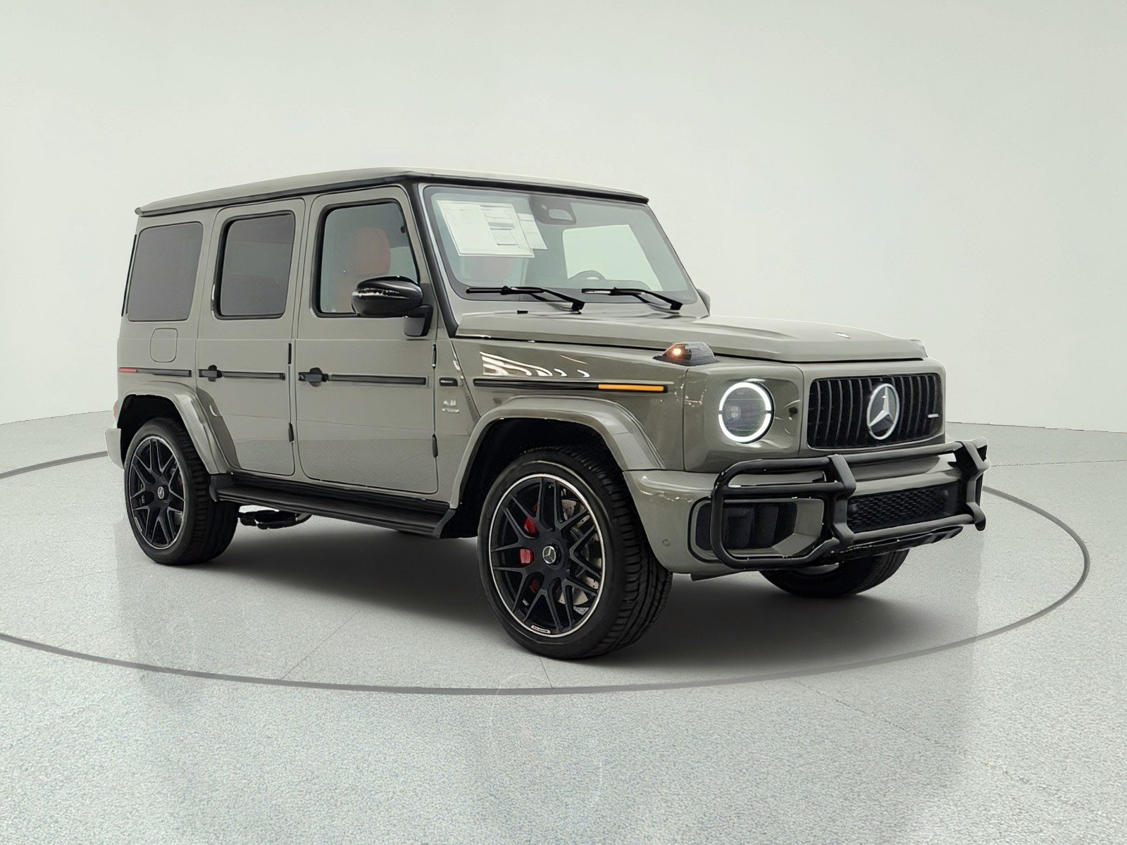 New 2026 MANUFAKTUR Arabian Grey Non- Metallic Mercedes-Benz AMG® G 63 SUV image 3