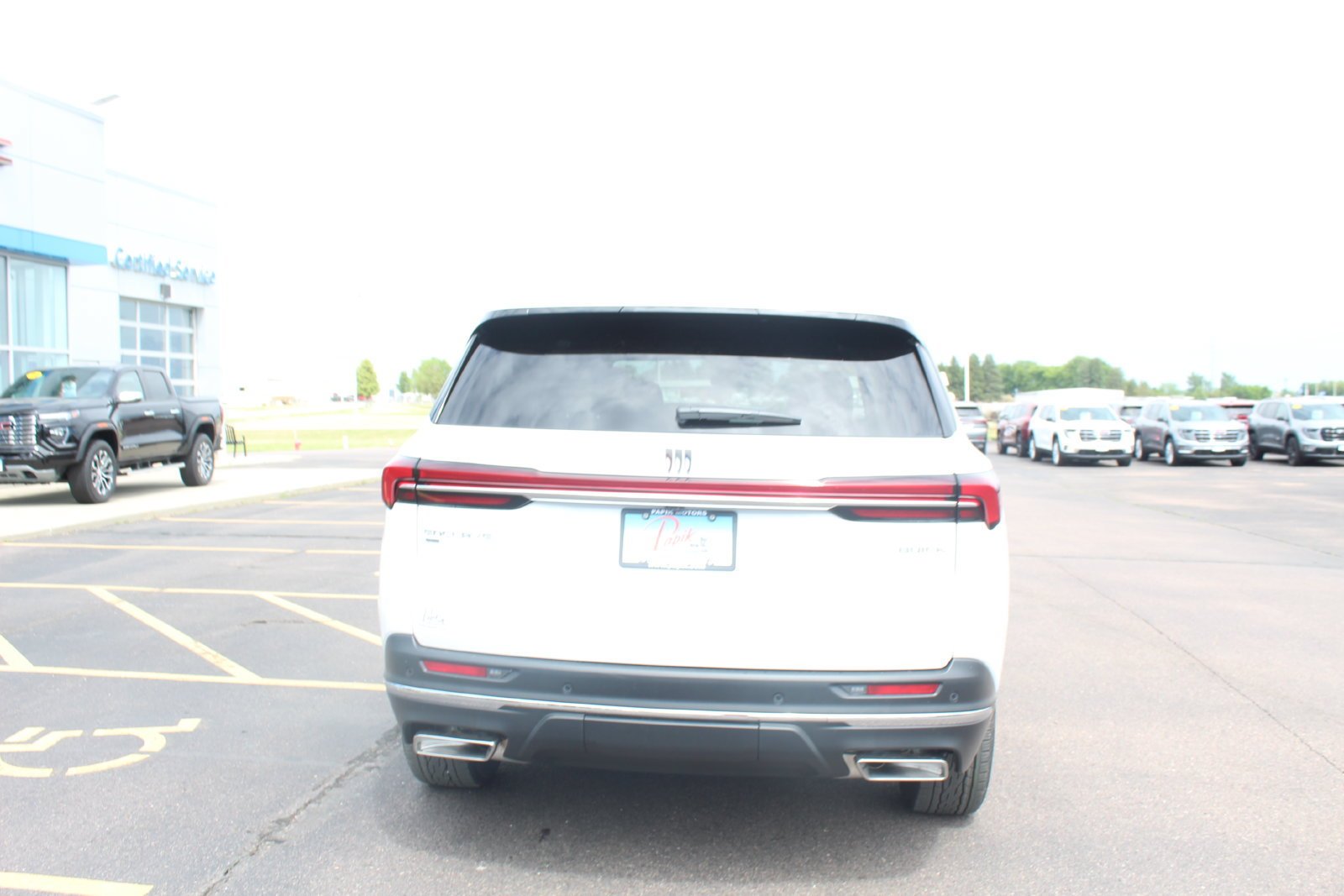 New 2026 Summit White Buick Preferred image 3