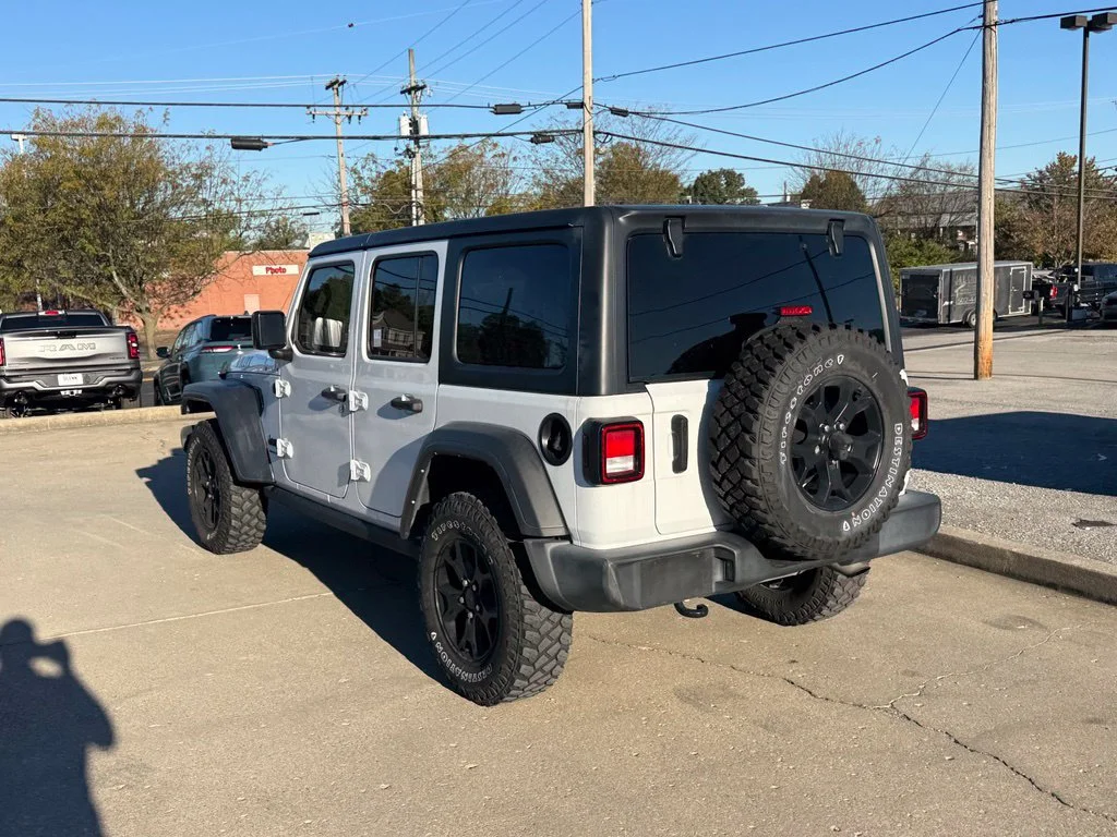 Used 2023 White Jeep Willys image 8