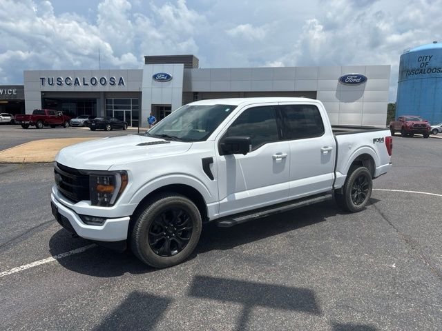 Used 2022 White Ford XLT image 4