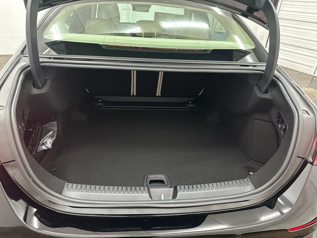 New 2027 Black Mercedes-Benz E 450 image 27